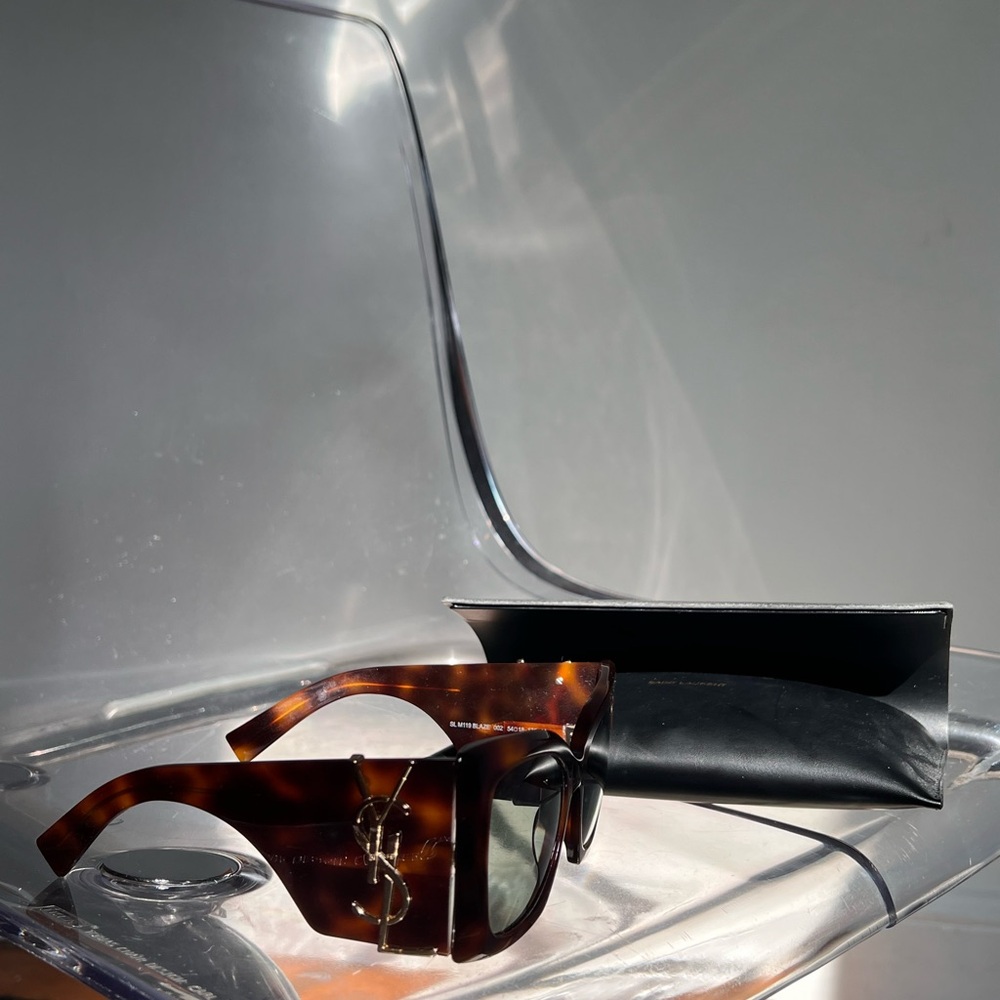 Saint Laurent  M119 BLAZE
